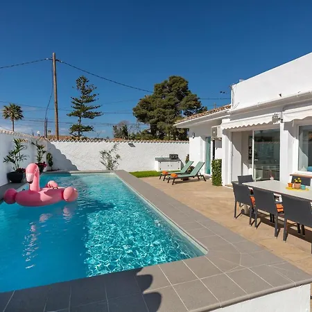Spanish Style, Elegant 3 Bedroom - 5 Minutes From The Beach! * Marbella